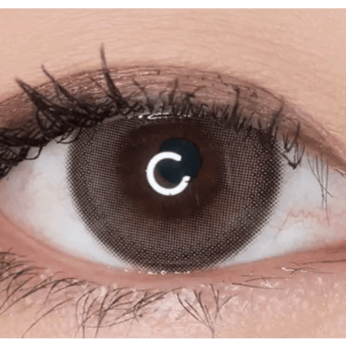 Olens Mood Night 1Day Mood Brown (20p) — single-eye close-up showing the contact lens appearance