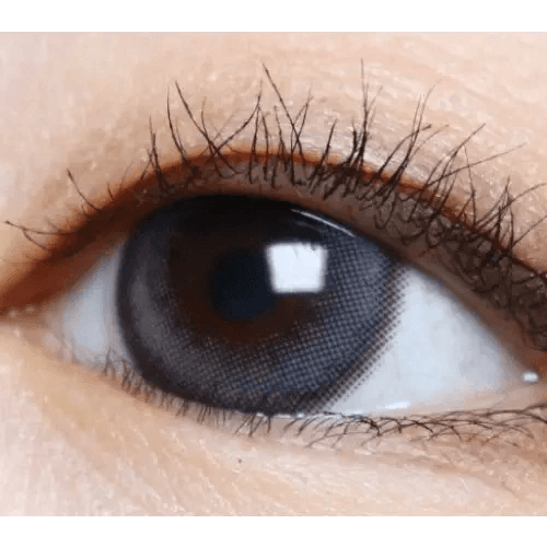 LensVery My Ann Only Gray — single-eye close-up showing the contact lens appearance