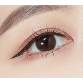 Olens Natural Day Brown (20p) — single-eye close-up showing the contact lens appearance