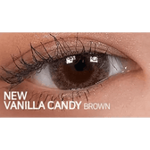LensTown New Vanilla Candy Gray — single-eye close-up showing the contact lens appearance