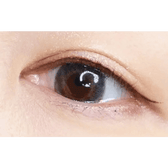 LensTown New Vanilla Candy Green — single-eye close-up showing the contact lens appearance