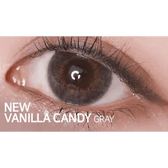 LensTown New Vanilla Candy Green — single-eye close-up showing the contact lens appearance
