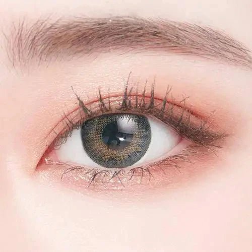 LensTown Not Bad Gray — single-eye close-up showing the contact lens appearance