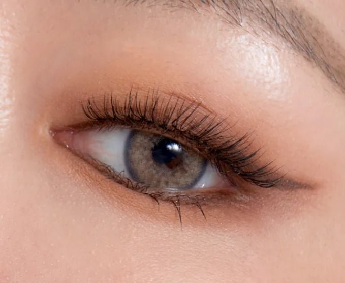 Olens Nella Ash Beige colored contact lens, 13.3mm graphic diameter, Monthly wear