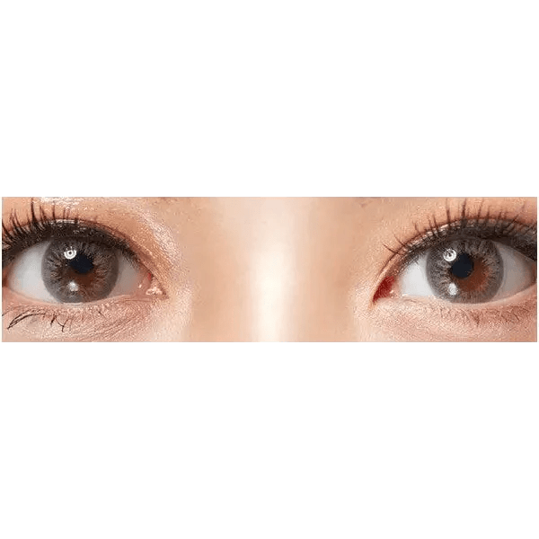 Olens Seolem 3 Color Gray — both eyes wearing the contact lenses