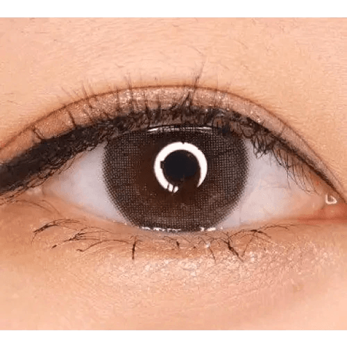 Olens ShineB Brown colored contact lens, 12.9mm graphic diameter, 3-6 Months wear