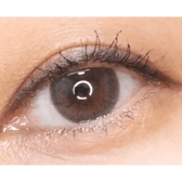 Olens ShineB Gray — single-eye close-up showing the contact lens appearance