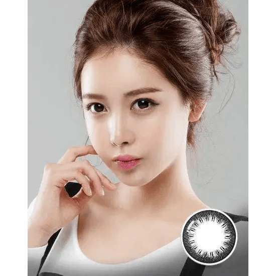 Olens Toy Black colored contact lens, 14.0mm graphic diameter, Monthly wear