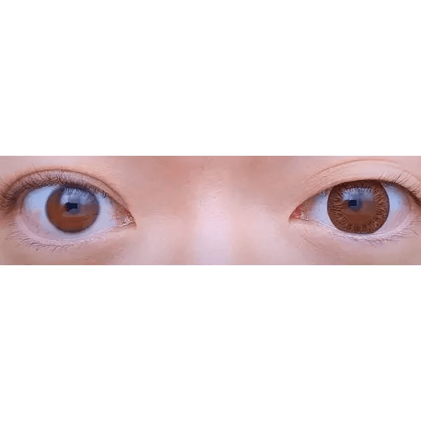 Olens Toy Brown — both eyes wearing the contact lenses