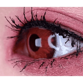 Olens Vampire Red — single-eye close-up showing the contact lens appearance