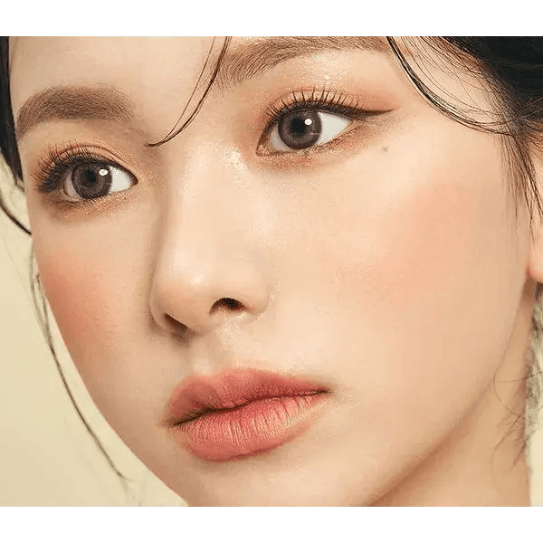 LensTown Olly 2 Pink — model portrait showing the contact lens look