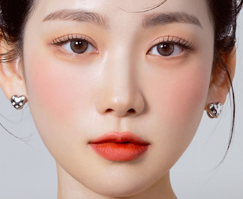 Olola Dearsome Ash Gray — monthly colored contact lenses, 13.1mm graphic diameter