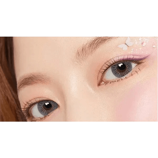 Olens Plie Gray — both eyes wearing the contact lenses