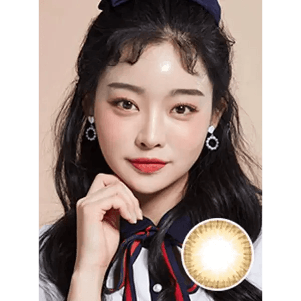 LensTown Precollege Brown — model portrait showing the contact lens look