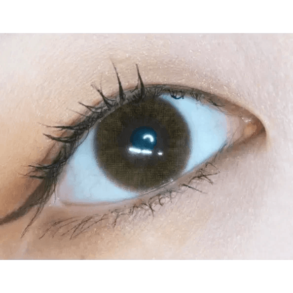 LensTown Precollege Brown — single-eye close-up showing the contact lens appearance