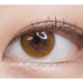 LensRang Real Brown — single-eye close-up showing the contact lens appearance