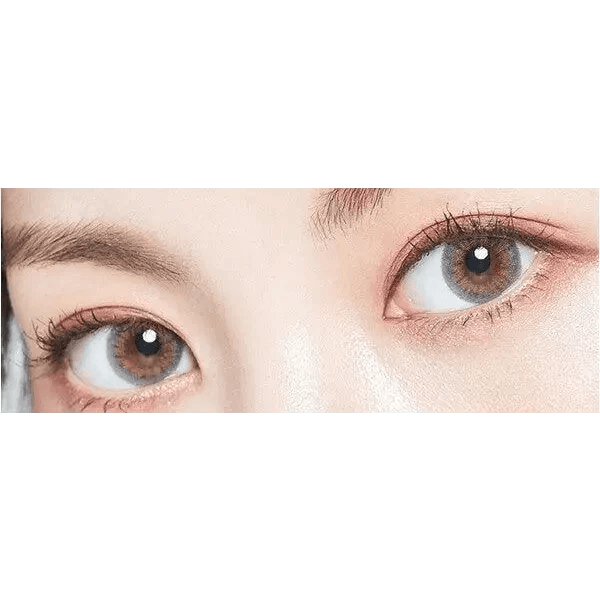 LensTown Retears Gray — both eyes wearing the contact lenses