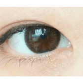 LensVery Rich Ann Jenny Brown (6p) — single-eye close-up showing the contact lens appearance