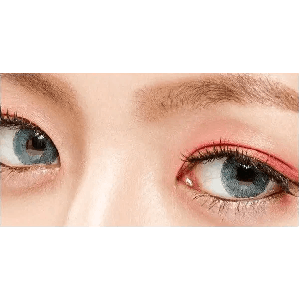 Olens Rich Blue — both eyes wearing the contact lenses
