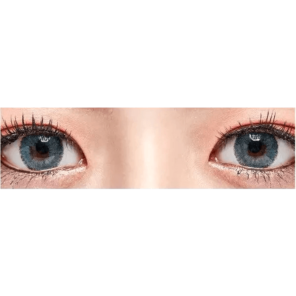 Olens Rich Blue — both eyes wearing the contact lenses