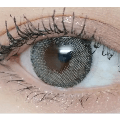 Olens Rich Gray — single-eye close-up showing the contact lens appearance