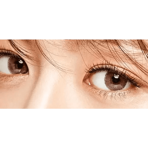 Olens Rich Pink — both eyes wearing the contact lenses