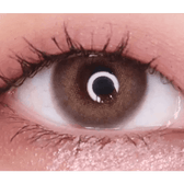 LensTown Romantea London Brown — single-eye close-up showing the contact lens appearance