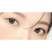 LensTown Romantea Ring 1Day Gray (10p) — model portrait showing the contact lens look