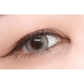 LensTown Romantea Rome Brown — single-eye close-up showing the contact lens appearance