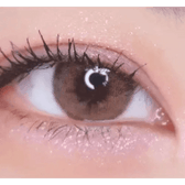 LensTown Romantea Rose Beige Brown Toric — single-eye close-up showing the contact lens appearance