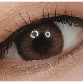 LensTown Romantea Rose Beige Brown Toric — single-eye close-up showing the contact lens appearance