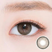 LensTown Romantea Rose Nude Brown Toric — single-eye close-up showing the contact lens appearance