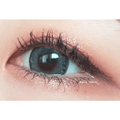 LensTown Romantea Tokyo Grande Warm Gray — single-eye close-up showing the contact lens appearance