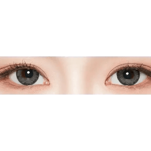 LensTown Romantea Tokyo Grande Warm Gray — both eyes wearing the contact lenses