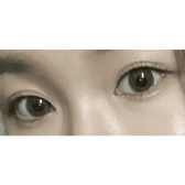LensRang Romantic Brown — both eyes wearing the contact lenses