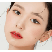 LensRang Romantic Gray — model portrait showing the contact lens look