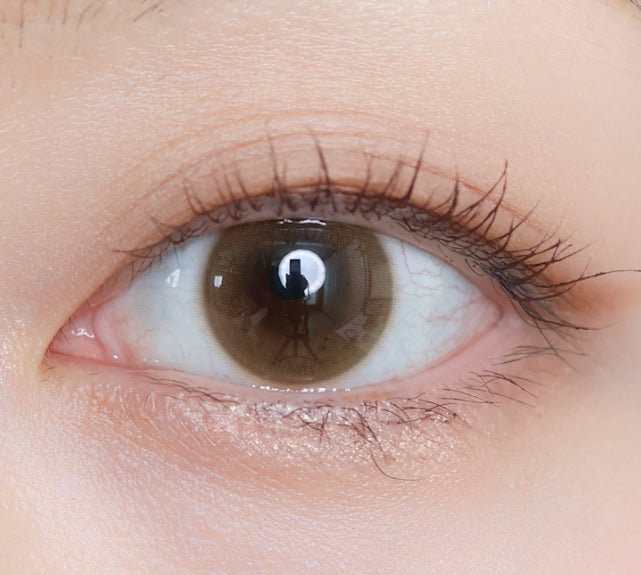 Olens Shine Touch Milky Brown colored contact lens, 12.7mm graphic diameter, Monthly wear